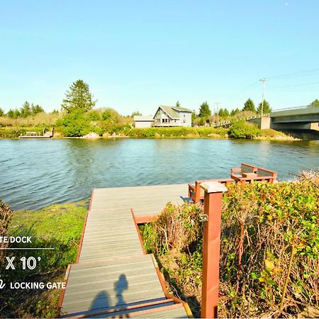 Herons Haven On The Canal Villa Ocean Shores Exterior photo